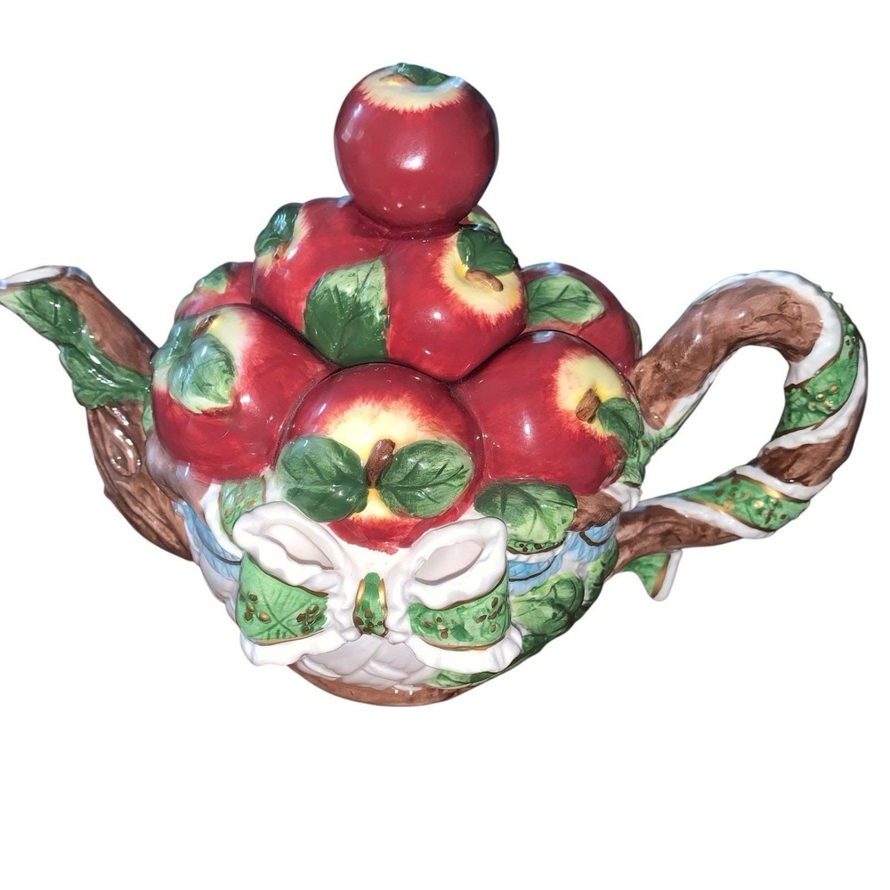 Red Apples Basket Ceramic Granny Core Tea Pot 3 D Basket Weave 8" x 9"
